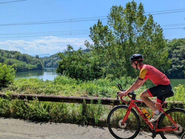 St-Didier-Lac-St-Félix-vélo-BC-5-scaled_1200x900_acf_cropped