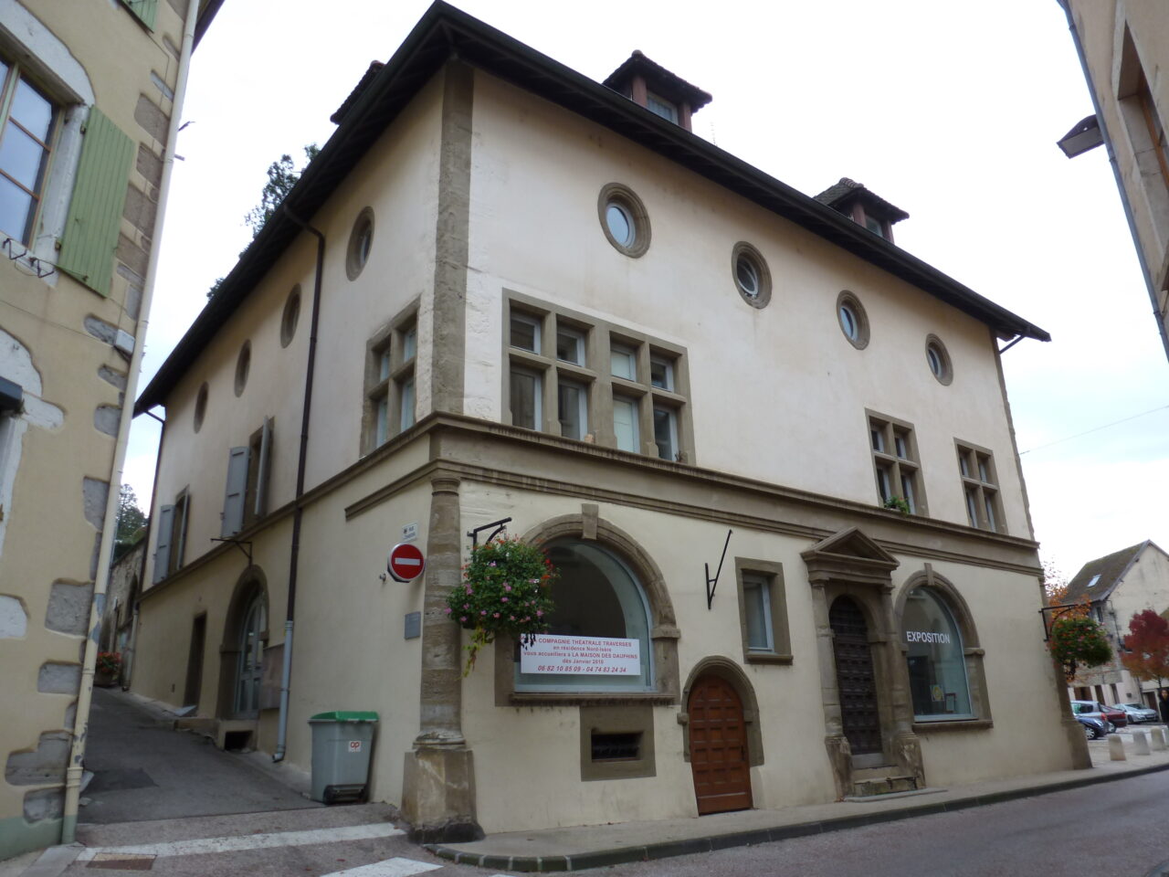 Maison des Dauphins à La Tour-du-Pin - numéro 1 Pilgrimz